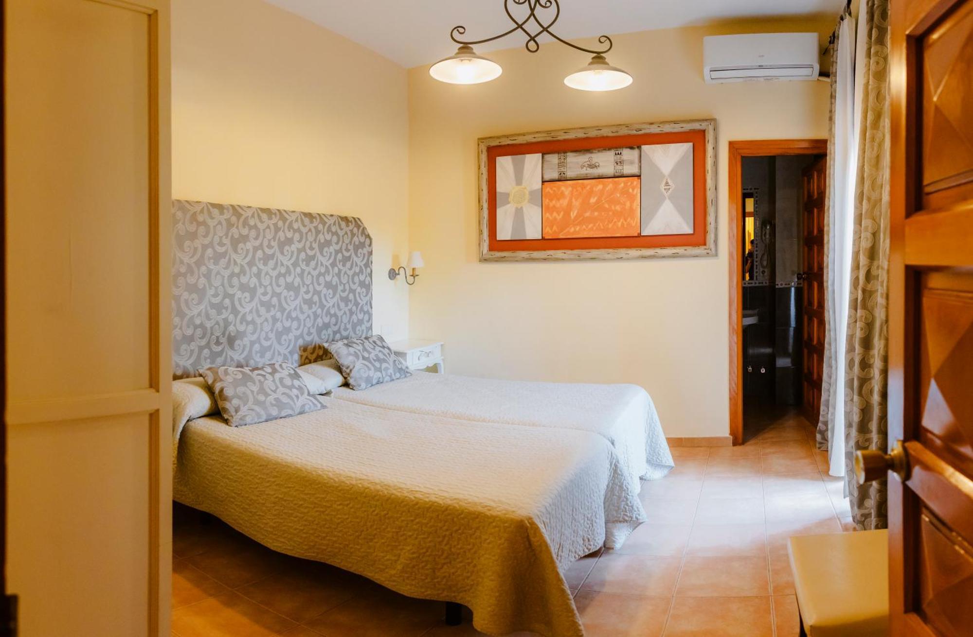 Escua Aparthotel Archidona Εξωτερικό φωτογραφία