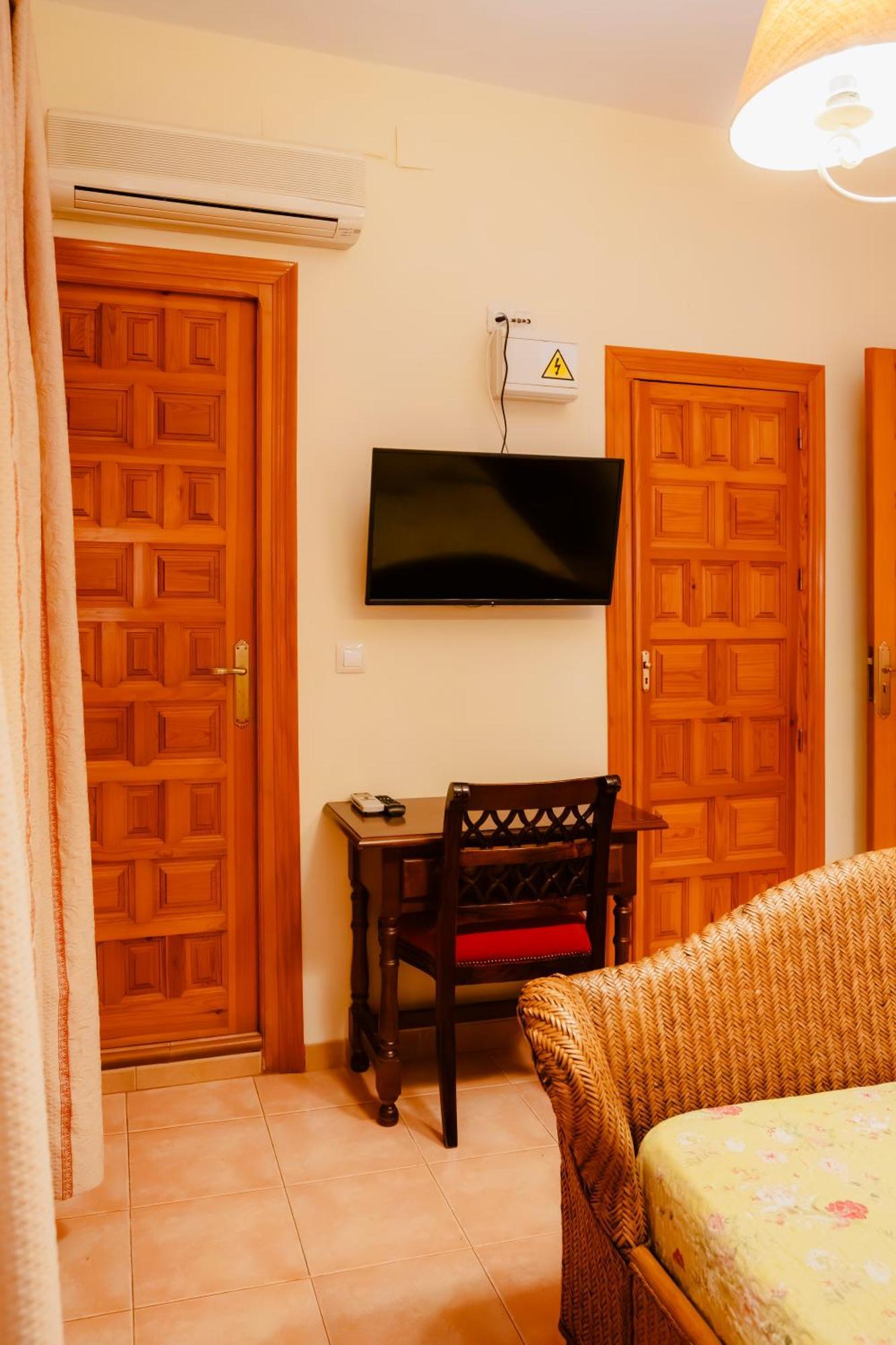 Escua Aparthotel Archidona Εξωτερικό φωτογραφία
