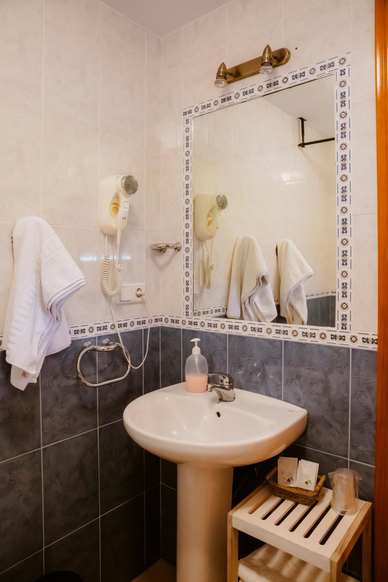 Escua Aparthotel Archidona Εξωτερικό φωτογραφία